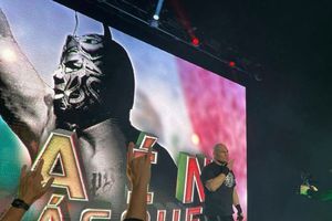 Caín Velásquez regresó al ring después de estar en prisión