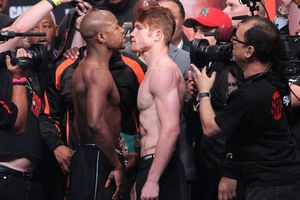 Canelo Álvarez: 'Si le hubiera ganado a Mayweather, quizá pude haberme vuelto loco'