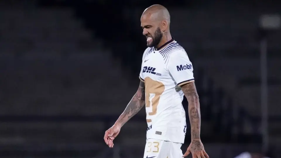 Dani Alves sobre recientes abucheos: ‘Si el amor se acaba es porque no era amor’