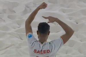 Jugador Iraní 'se cortó el pelo' en apoyo a las mujeres de su país