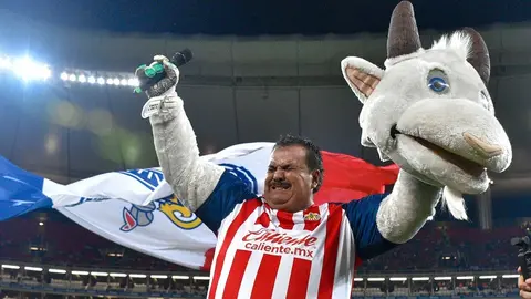 Guadalajara otorgó reconocimiento a Juan José Jiménez, 'La Chiva Loca'
