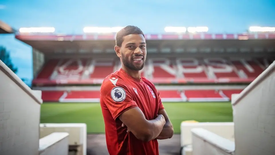 Premier League: Nottingham Forest firmó a Renan Lodi, llegan a 18 nuevos jugadores