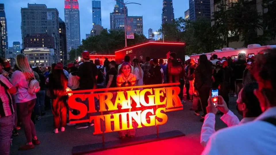 Stranger Things: ¿Qué pasa si llamas al número de 'Surfer Boy Pizza'?