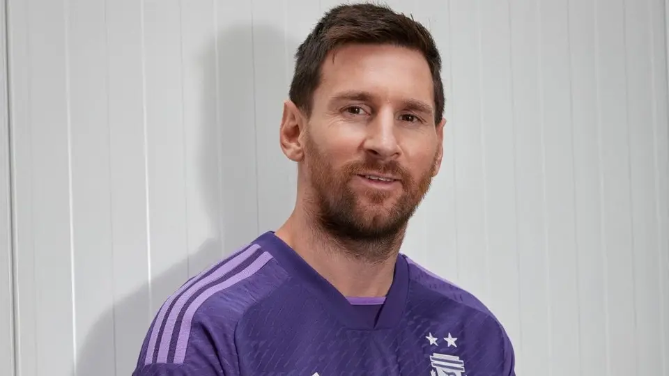 Argentina, rival del Tri en Qatar 2022, presentó su segundo uniforme para el Mundial
