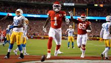 NFL: Chiefs vinieron de atrás y vencieron a los Chargers en el inicio de la Semana 2