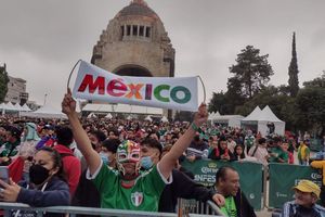 México vs Polonia: Afición del Tri en el Fan Fest de CDMX 'exigió' poner la transmisión de TV Azteca