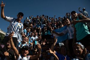 Aficionado se tatuó Messi y D10S en la cara