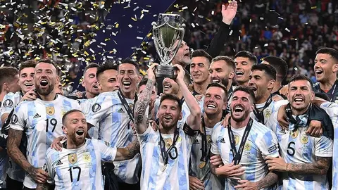 Argentina: Cervecera lanzó icónico video de 'coincidencias' en apoyo a la albiceleste