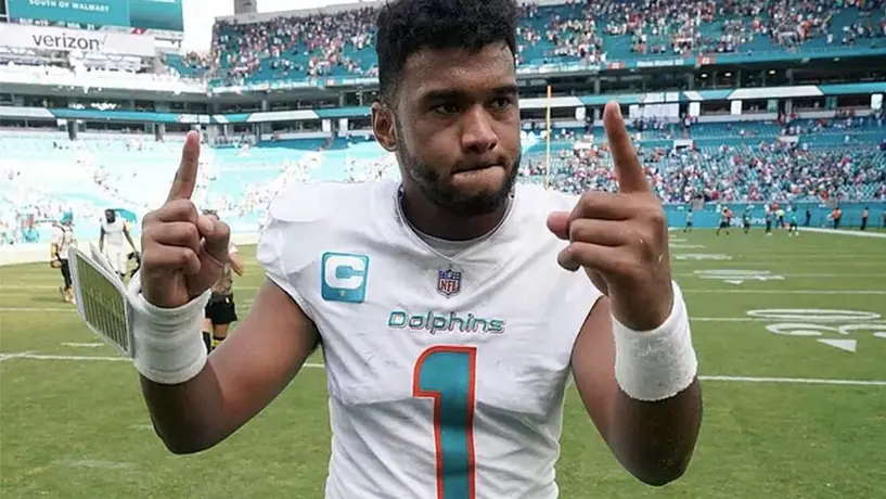 NFL: Tagovailoa y Bridgewater salen del protocolo de conmoción
