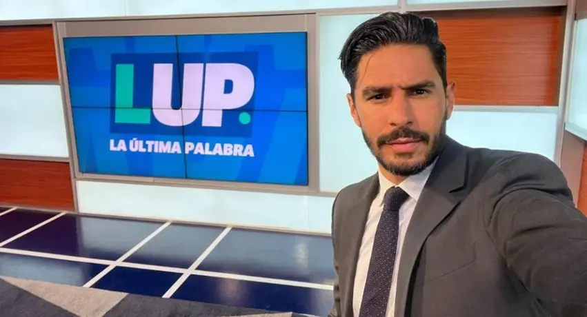 Aficionados de Rayados agredieron a Márquez Lugo en plena transmisión