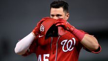 Joey Meneses: Primer doble del mexicano en Grandes Ligas ante Cubs