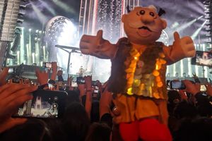 Rammstein: Dr. Simi brilló en el escenario de la banda alemana en la CDMX