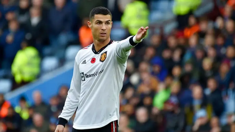 Cristiano Ronaldo ‘olvidó’ felicitar a Karim Benzema por obtener el Balón de Oro