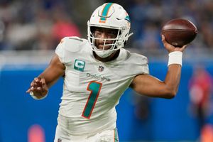 NFL: Tagovailoa guía remontada de Dolphins en triunfo sobre Lions