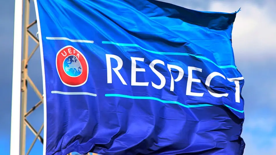 UEFA lanzó campaña 'Real Scars' para detener los abusos 'online' que sufren los jugadores