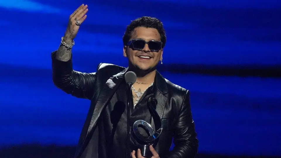 Tatuador español sobre los tatuajes de Christian Nodal: ‘Parece un Speedy González’