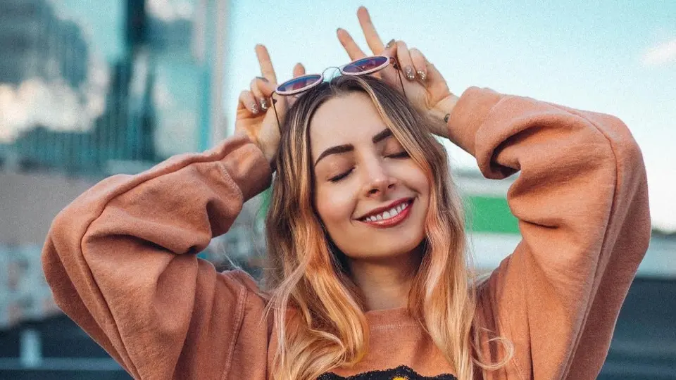 YosStop: YouTube canceló las cuentas de la influencer mexicana y de su esposo