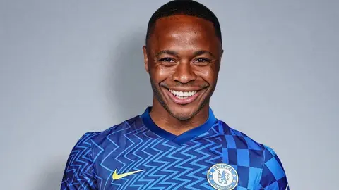 Chelsea: Raheem Sterling dejará el Manchester City para fichar con los Blues