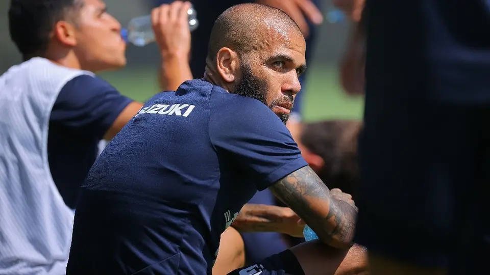 Tiago Volpi sobre Dani Alves: 'Si hubiera metido 10 goles, estaría frustrado por no calificar'