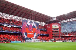 Chivas vs Toluca: Aficionado convulsionó en el Nemesio Diez