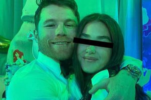 Canelo Álvarez sorprendió a su hija con regalo espectacular por sus 'XV Años'