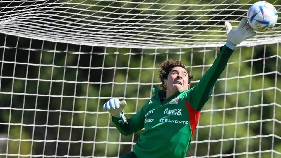 Memo Ochoa: Emparejó marca de Jorge Campos en la Selección Nacional de México