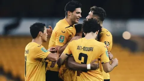 Raúl Jiménez: Wolverhampton, por su primer triunfo de la temporada ante Bournemouth