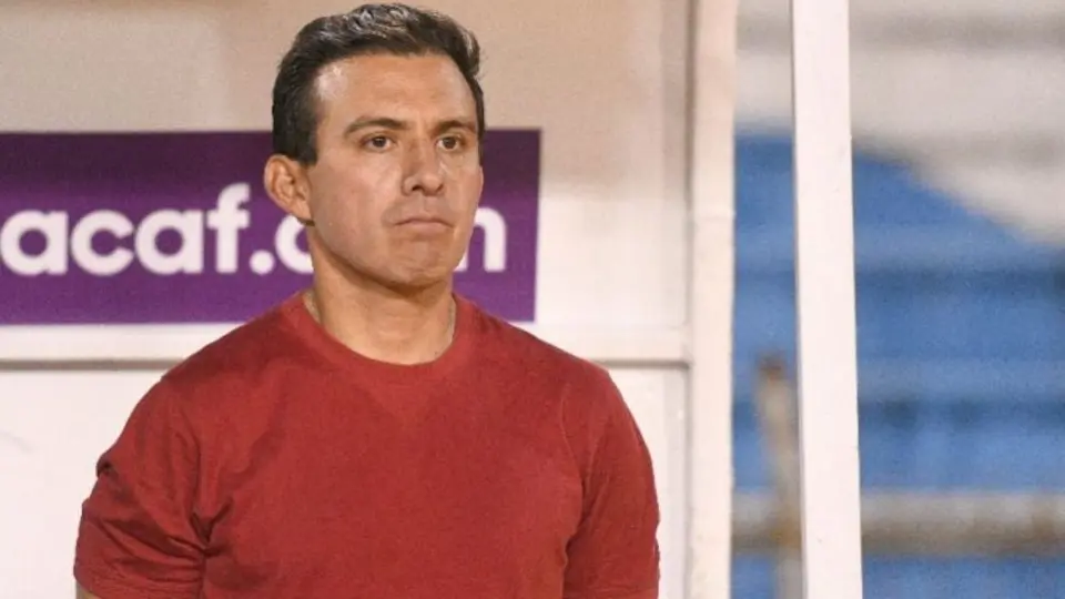 Selección Mexicana: Luis Pérez y Mónica Vergara dejan su puesto como DT