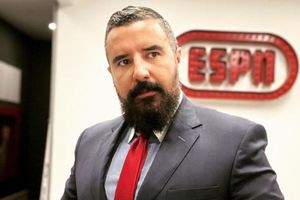 Álvaro Morales: Festejó eufóricamente la eliminación de Chivas en Repechaje