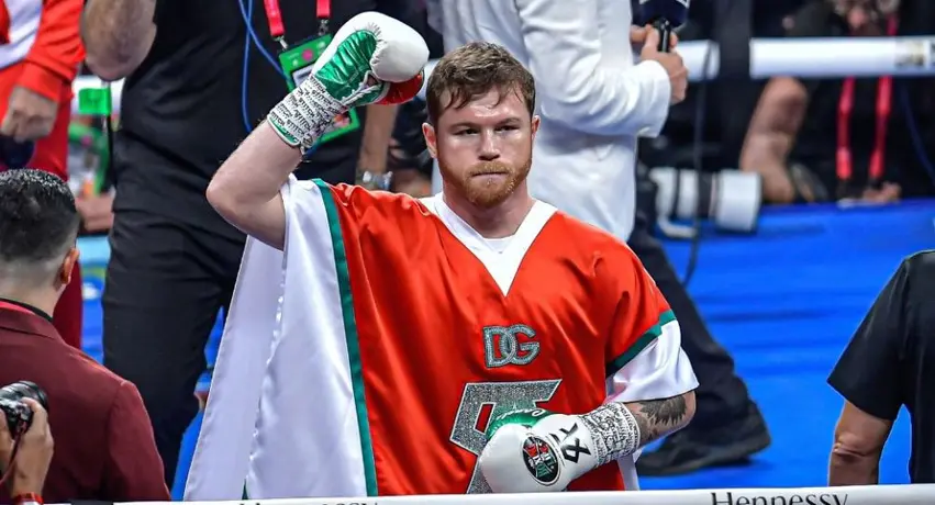 Canelo Álvarez: Mayweather tundió al tapatío por no querer pelear contra Benavidez