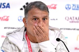 Mario Carrillo sobre jugar sin un '9' vs Argentina: 'Será lo mejor en la gestión de Martino'