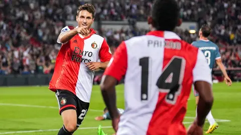 Santi Giménez sobre ser el goleador de Europa League: 'No es cómo empieza, sino cómo acaba'