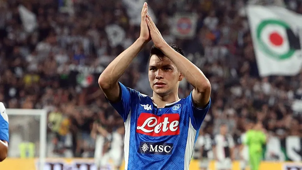 Chucky Lozano: Desató la locura en Nápoles