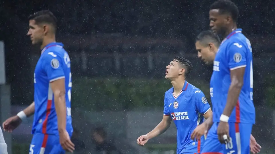 Martinoli: 'Cruz Azul, con el manual perfecto de la autodestrucción'