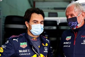 Helmut Marko tras criticar a Checo Pérez: 'Parece que está de vacaciones'