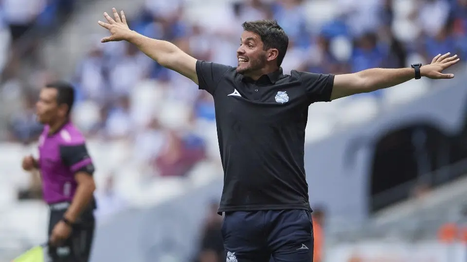 Nicolás Larcamón: Liga MX confirmó que no hay problema con el registro del DT de Puebla