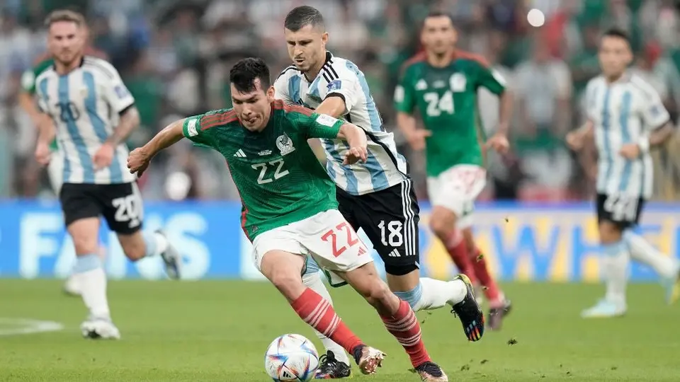 Qatar 2022: Usuarios trollean a TV Azteca por inventar 'penal' sobre Chucky Lozano