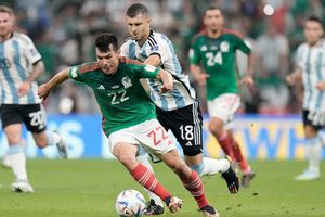 Qatar 2022: Usuarios trollean a TV Azteca por inventar 'penal' sobre Chucky Lozano