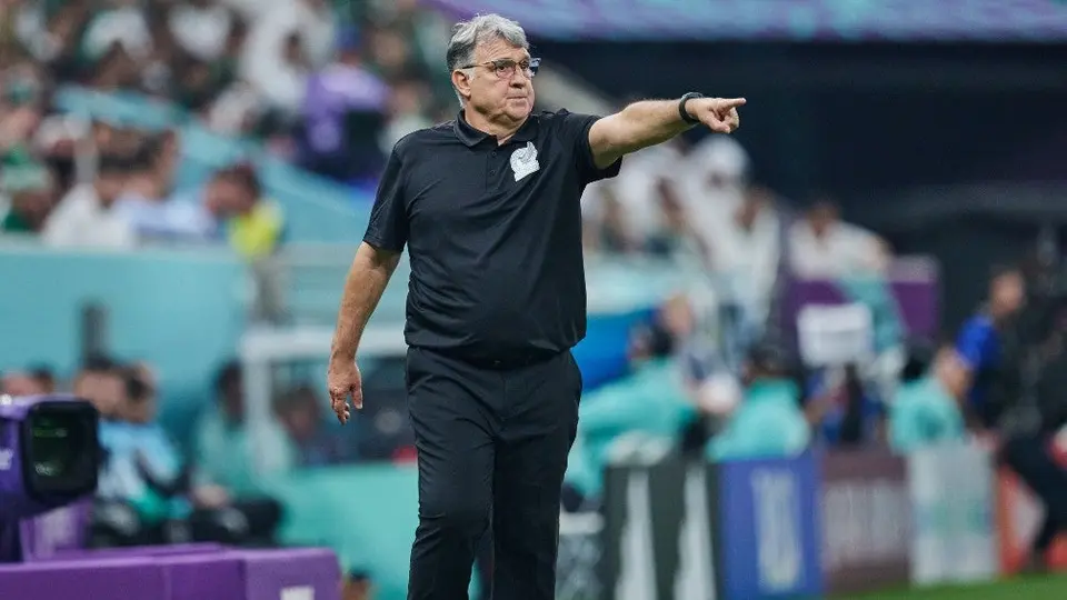 Selección Mexicana: Tata Martino arriba a México entre insultos y reclamos