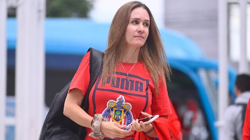 Nelly Simón, directiva de Chivas femenil, se integró a Fox Sports para Qatar 2022