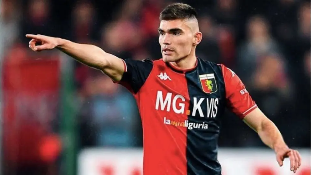 Johan Vázquez con el Genoa durante la temporada 2021-2022 | INSTAGRAM | @JOHAN_PIPE