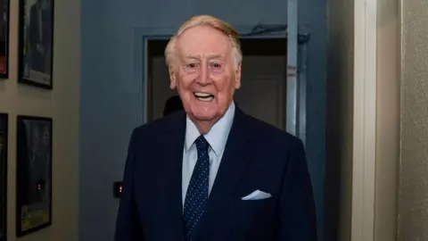 Dodgers: Falleció Vin Scully, histórico narrador del equipo angelino, a los 94 años