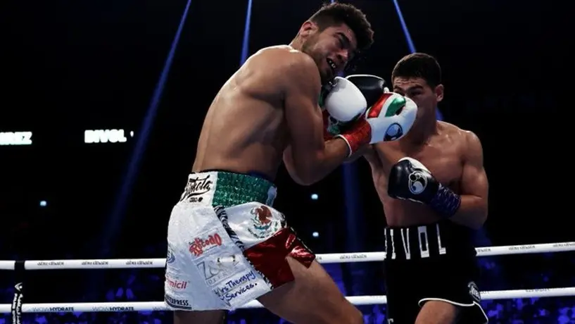 Gilberto “El Zurdo” Ramírez fue derrotado por Dmitry Bivol por decisión unánime