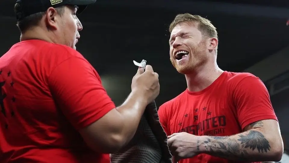 Zurdo Ramírez sobre una pelea con Canelo: "Triste porque no quiere pelear con mexicanos"