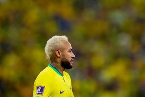 Brasil: Neymar igualó récord de Pelé y Ronaldo en anotar en tres Mundiales; le falta el título