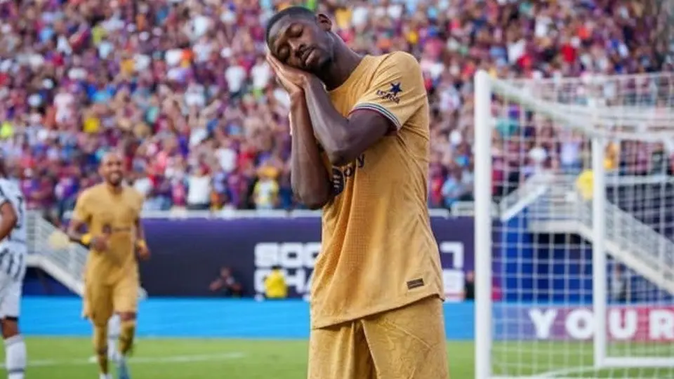 PSG explicó la razón por la que Dembélé no llegó a la capital francesa