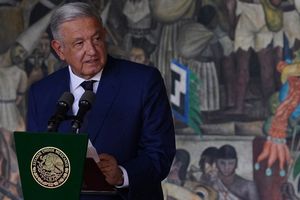 Reina Isabel II: AMLO fue invitado al funeral; Marcelo Ebrard irá en su representación