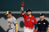 Alex Verdugo: Mexicano impulsó su carrera 52 del año en victoria de Boston ante Milwaukee
