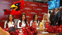 Arizona Cardinals: Aficionados en México convivieron con porristas y el exjugador Rolando Cantú