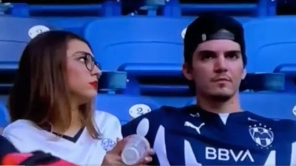 Video: Aparente infidelidad queda al descubierto en juego de Rayados